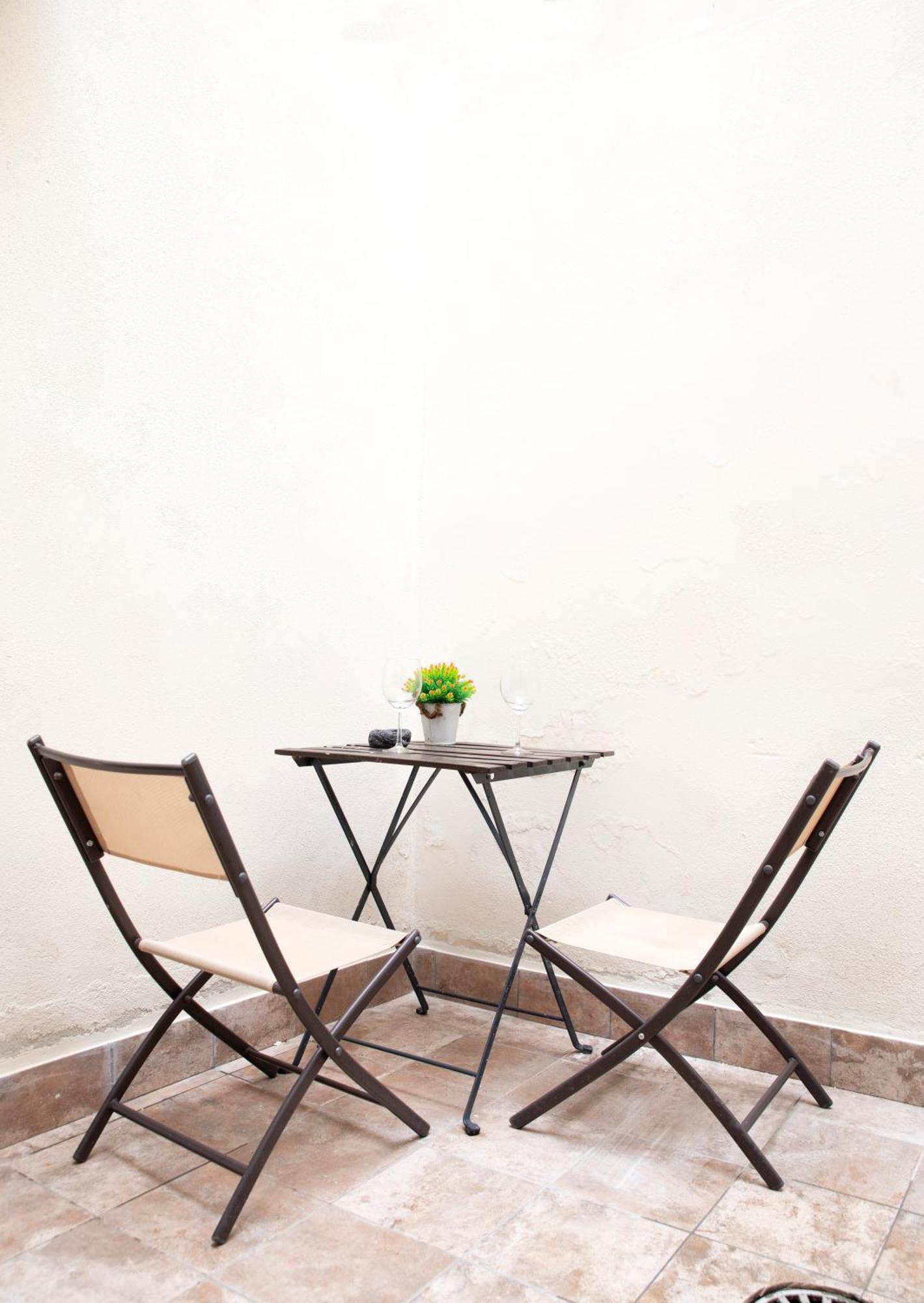 Apartment Veneto, Catania Center Bagian luar foto